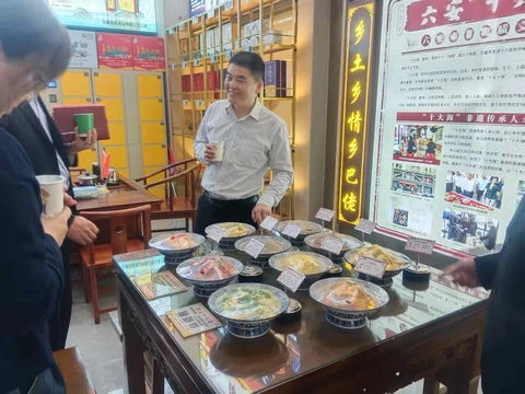 十大海文化交流与菜品展示现场