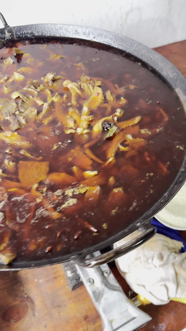 传统锅灶烹饪